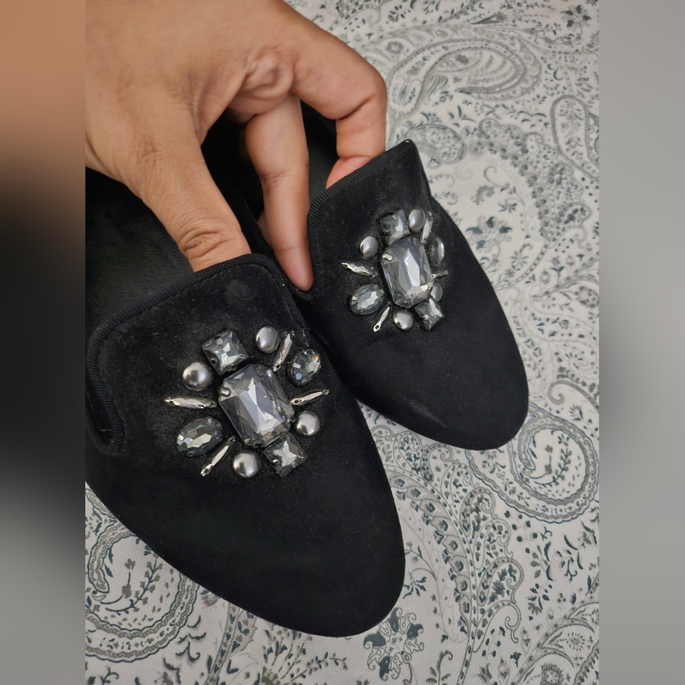 Simply Vera Vera Wang Black Embellished Flats